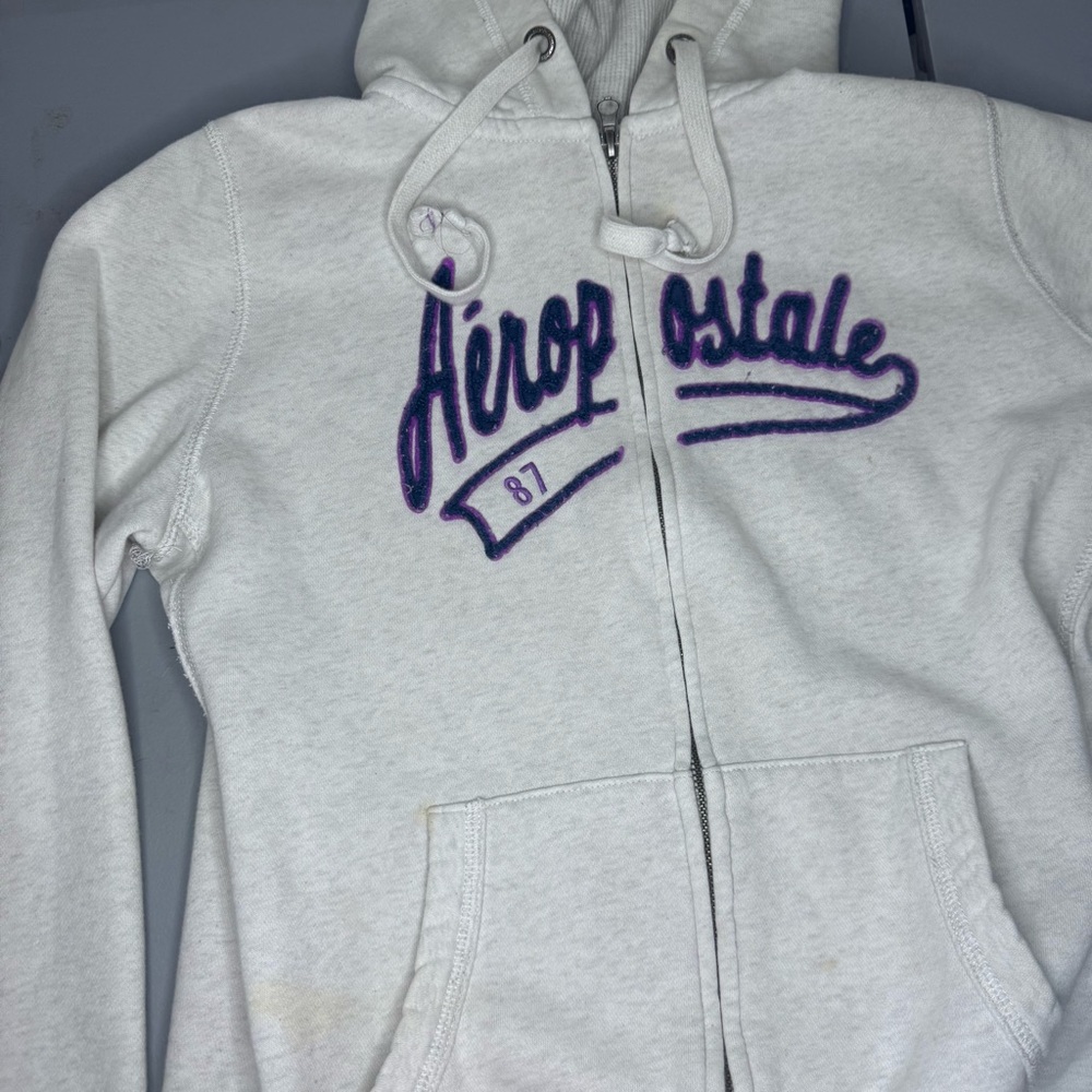Aeropostale Gray Hoodie with Purple Stitching